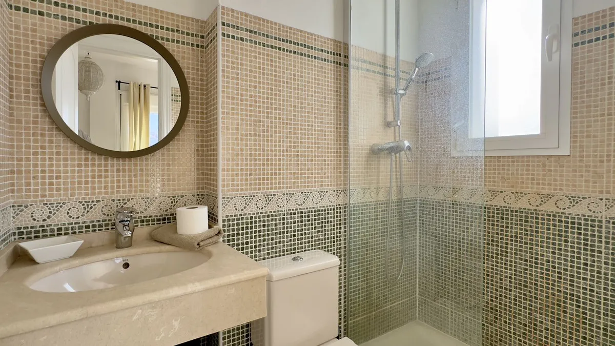 0349dd9f-2dd2-418e-a6c5-49c34e68ee3e