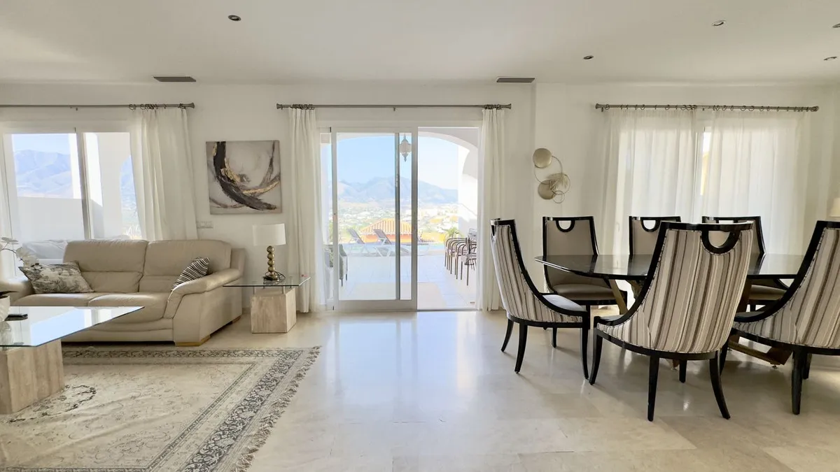 1cdd076e-47ba-42b0-9a04-82836c93a54c