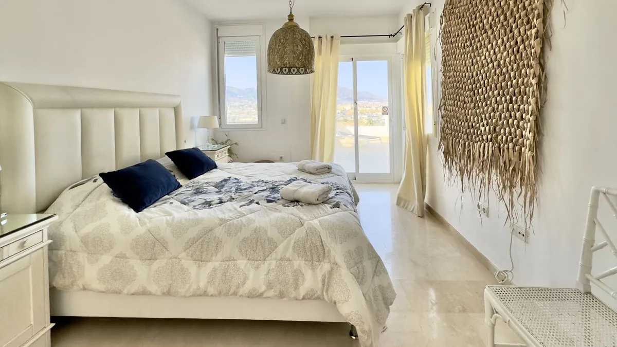 23b35c0e-85b9-43ae-914d-c3ce7c5fbe98