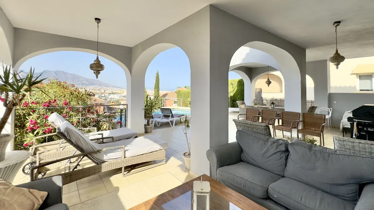 8402244e-2c1d-4f0d-b01a-34f2f155aa2b