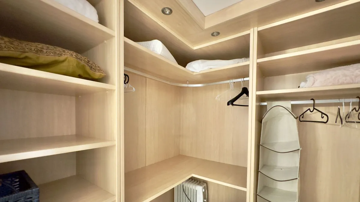 a62b2767-4018-4947-9440-55fbd04f480e