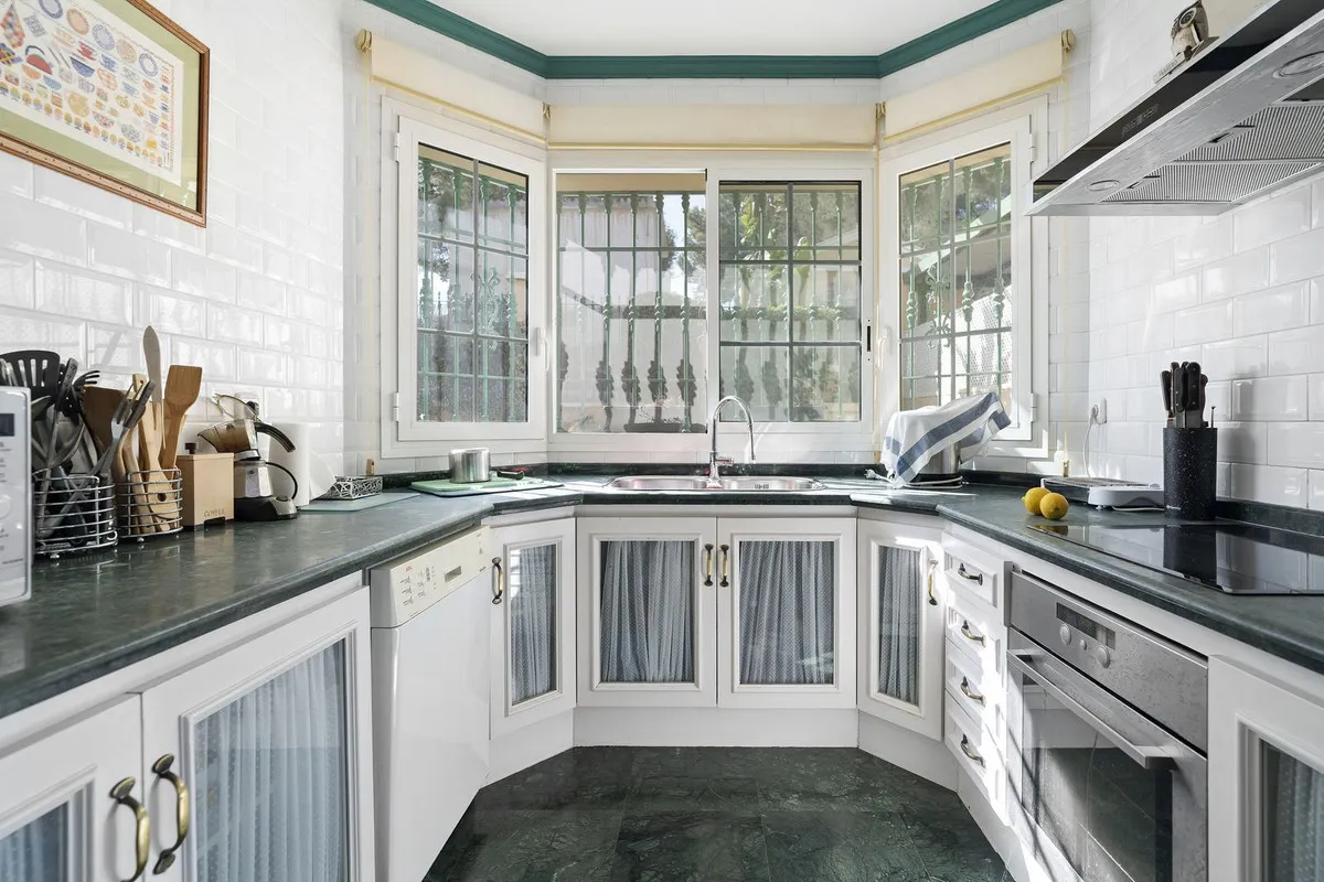 d4d63e2d-1b63-4255-b14b-692760a0be6f