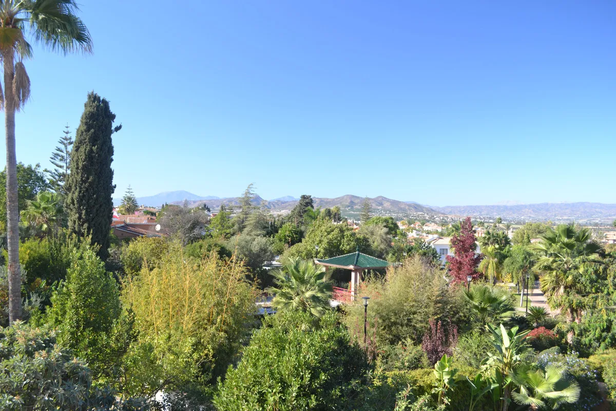 4f17cd2c-edc8-4e18-b8fd-1658e70b0d17