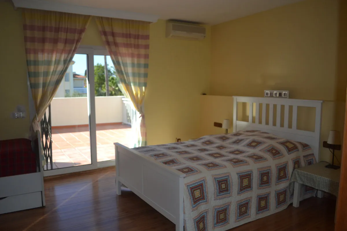 8c0eed3e-438a-40d2-ba95-0a7f2600c2b0