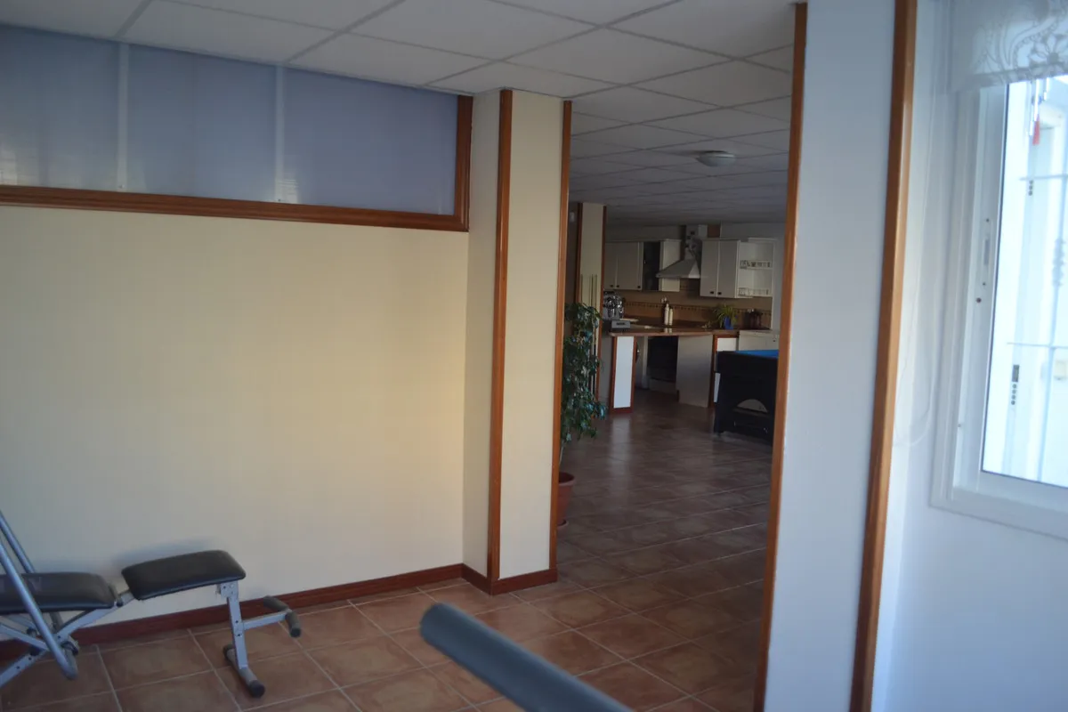 93eddb24-2b10-4547-abdf-dbb193c0c2d4