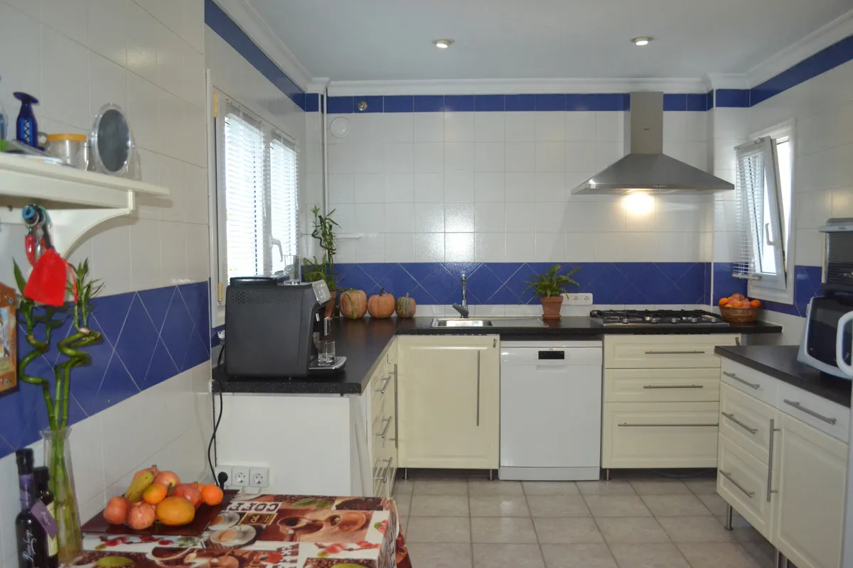 a28e2c65-b276-44f2-9c07-768b459c54c4