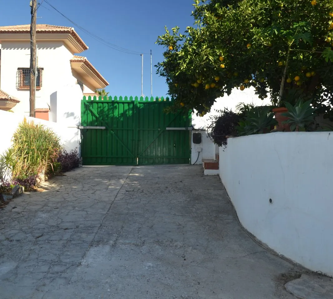 de093515-dd2e-4d53-ae26-6d45f036ae62