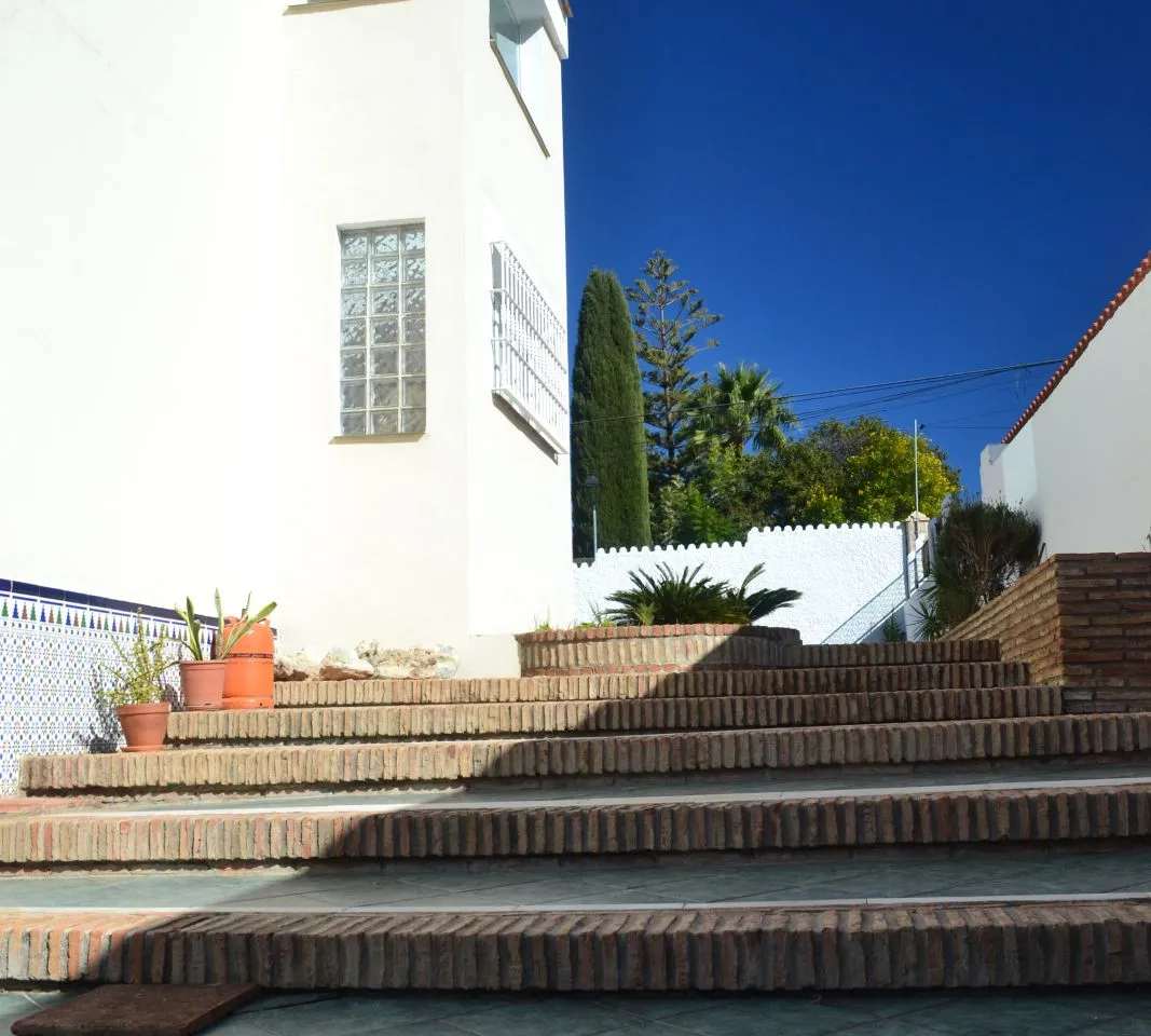 ec3e8372-5250-42ab-901b-afd2b2dce39d