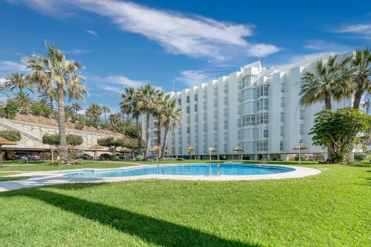 07594e50-75c4-4cdf-be0c-ca7fe8eacd79