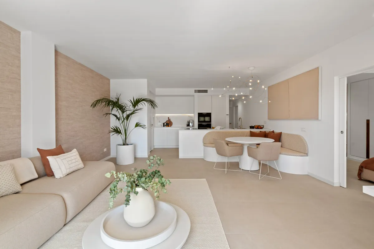 eeba47c1-0984-460a-bbf6-0db55fa8c3ca