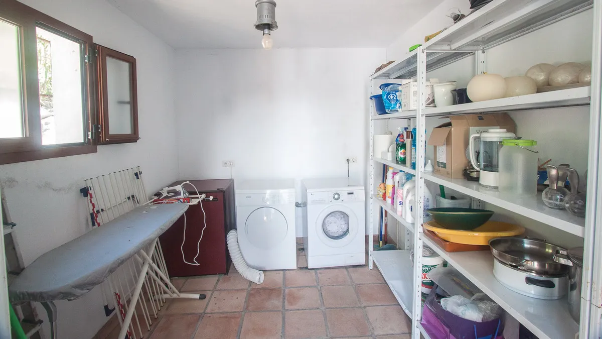 e3f98ea6-a15c-48b7-90e6-474c471096c1