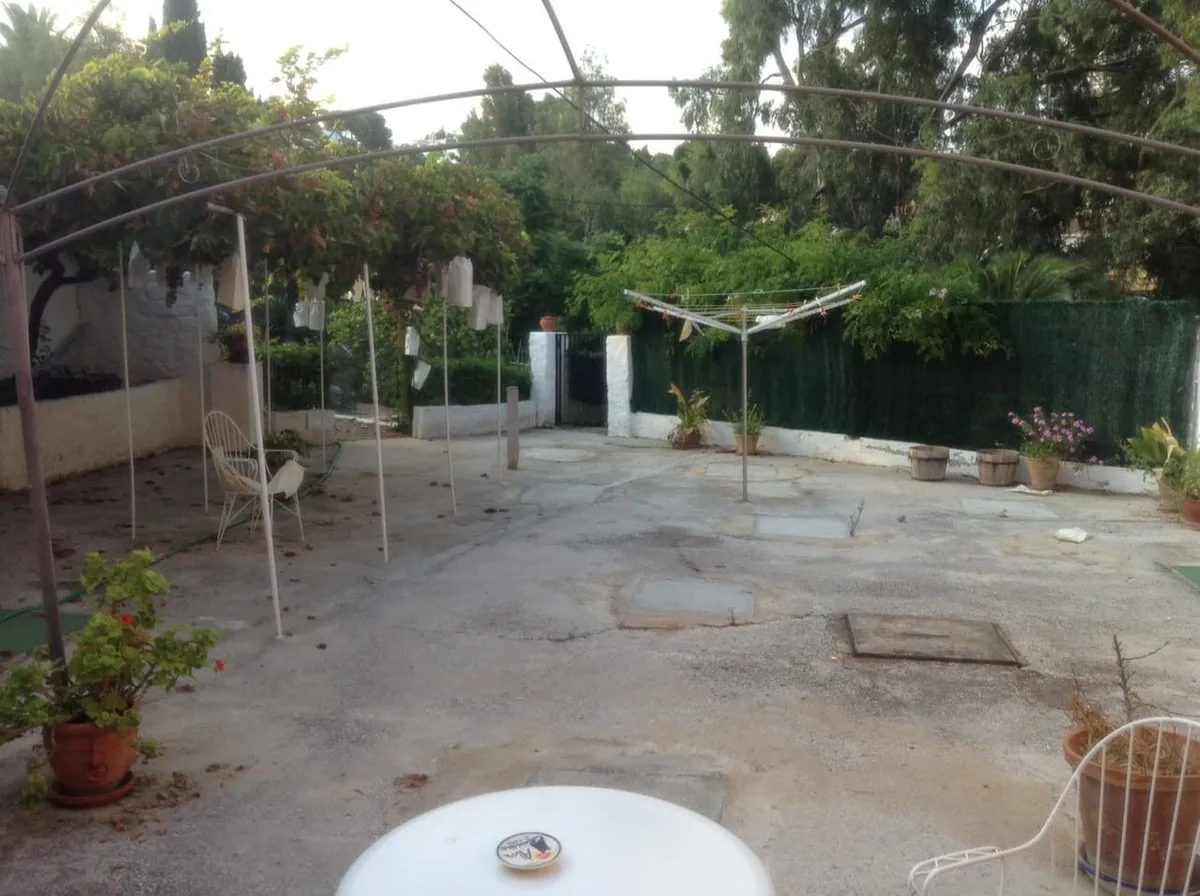 b31110f1-0d77-45bd-b3dd-c5ef1b188f44