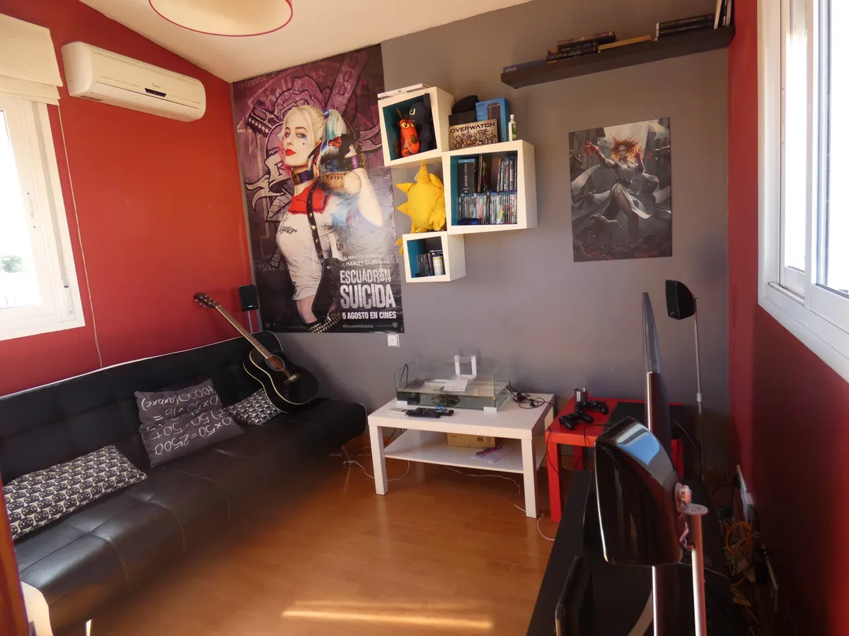 f6746d95-53dc-45d9-ac66-c238278128ee