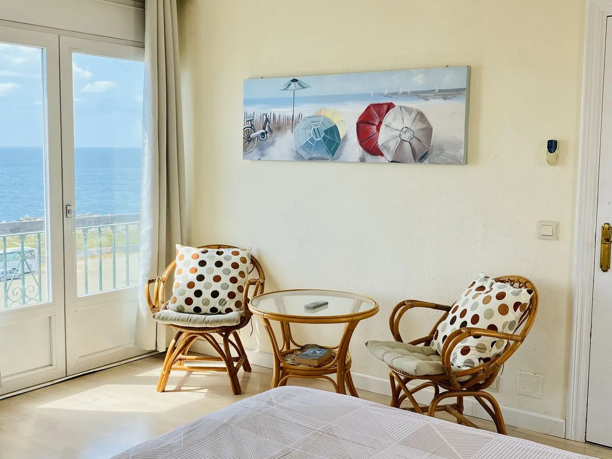 e9709be9-f148-44d7-acc0-0e9d4eaa69f9