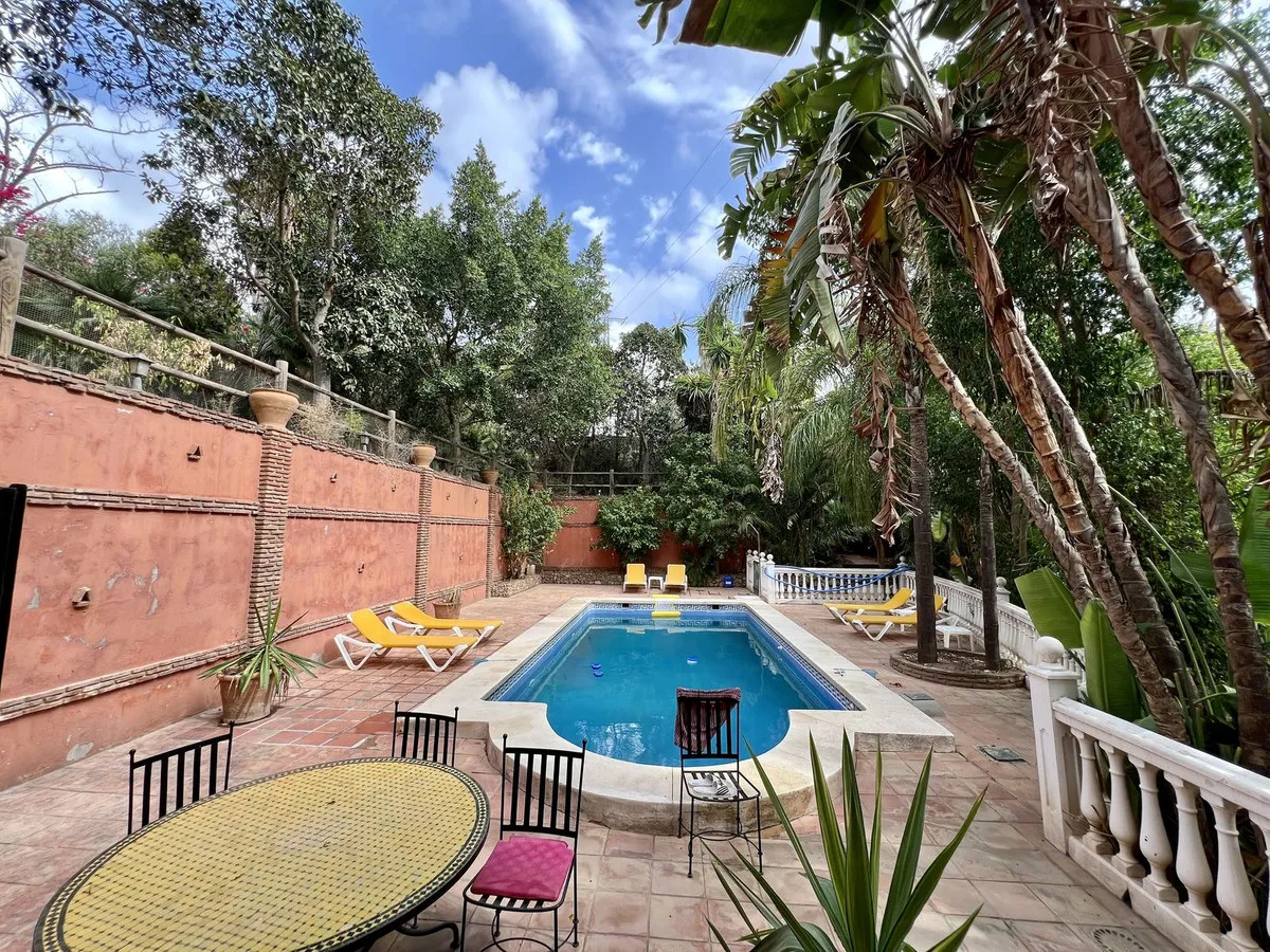 a5cfcdae-bcad-4322-8033-d118998f332c