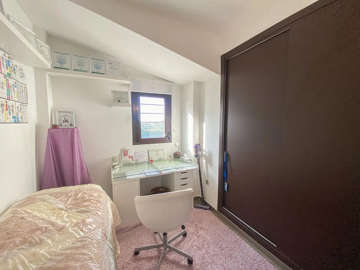 2353467b-d847-4c50-8333-98528edad62f