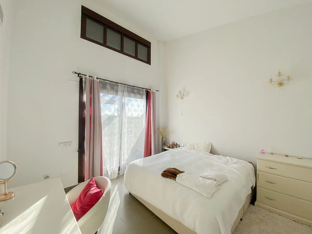 5351225c-5297-4498-b86b-7ae4a6169569