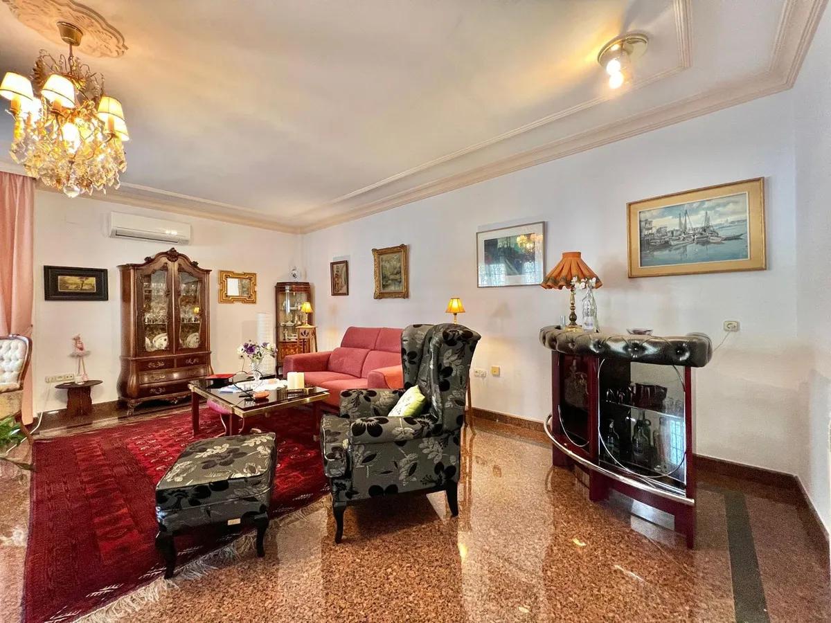 357e0c52-0562-486e-a8b4-9a3796cf05c8