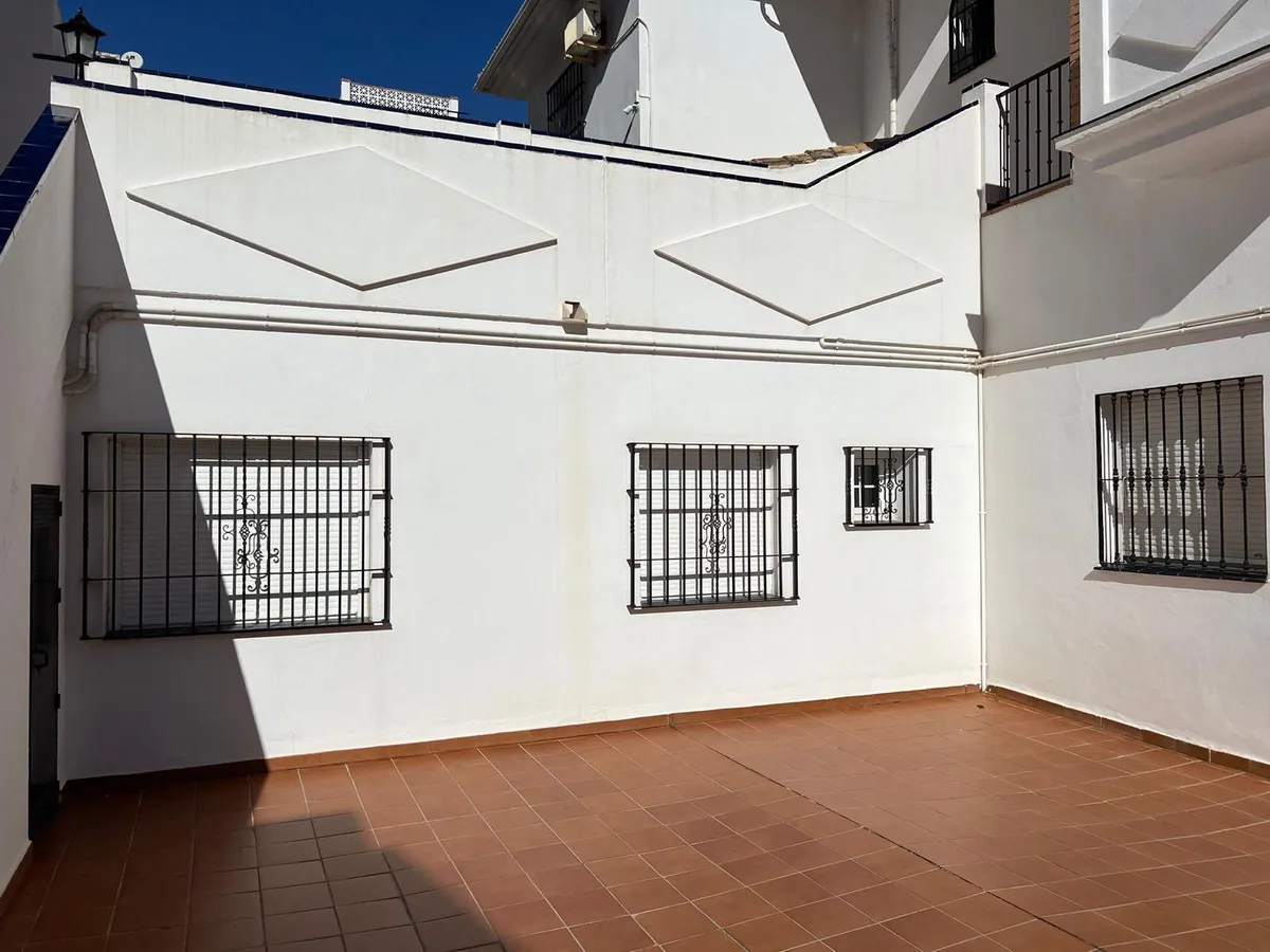 8c49967c-ec31-431d-ac8a-72b851d896e3