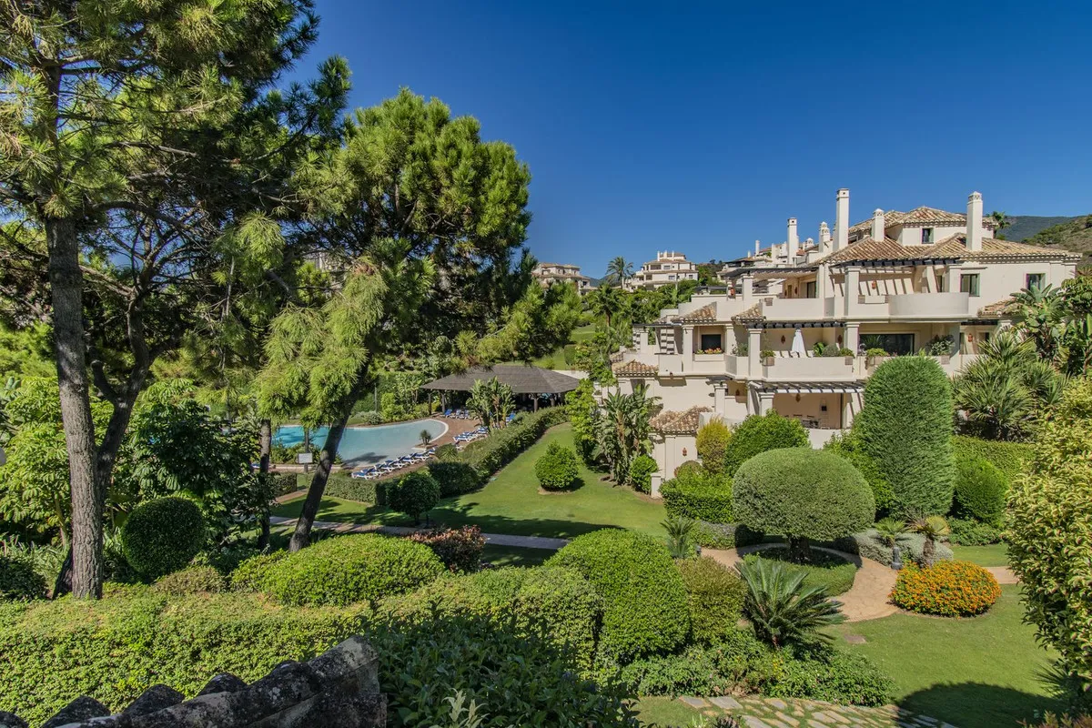 35df672c-16c7-40b0-a70e-51bd783958c4