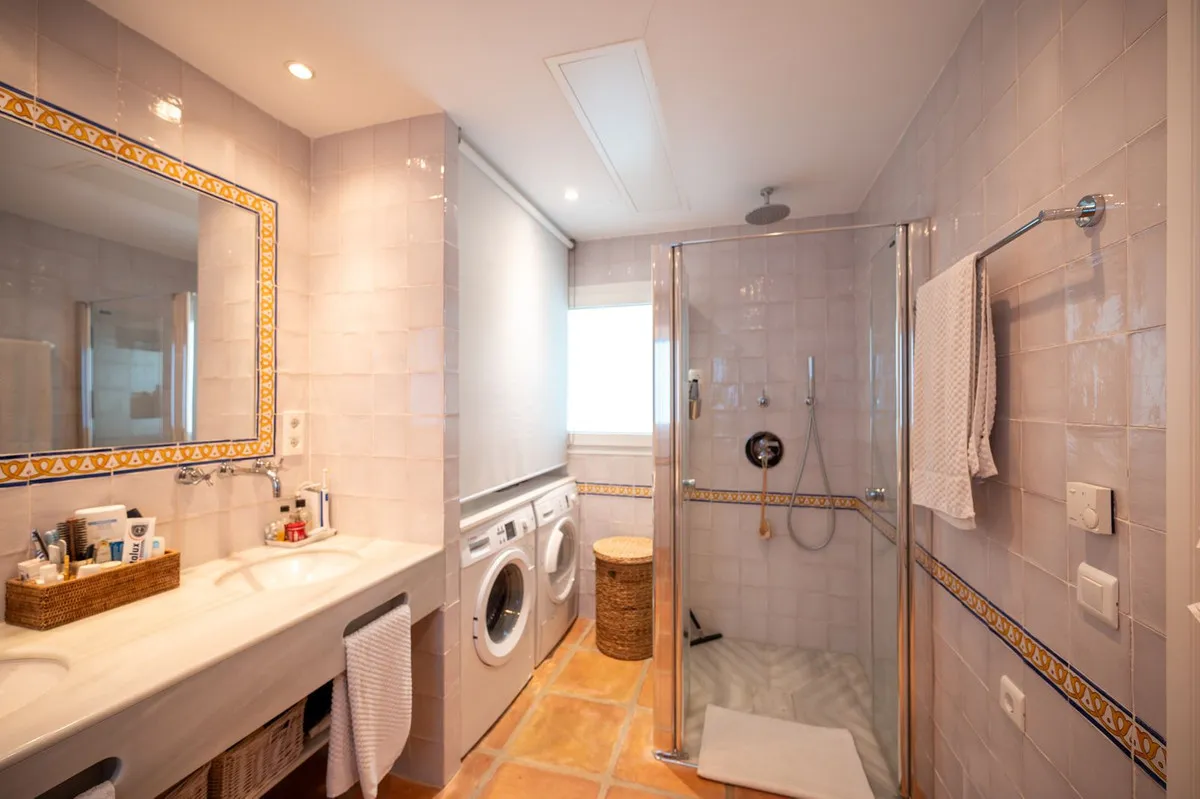 61874be6-3f0d-41b6-9b4f-6d6d347a4783