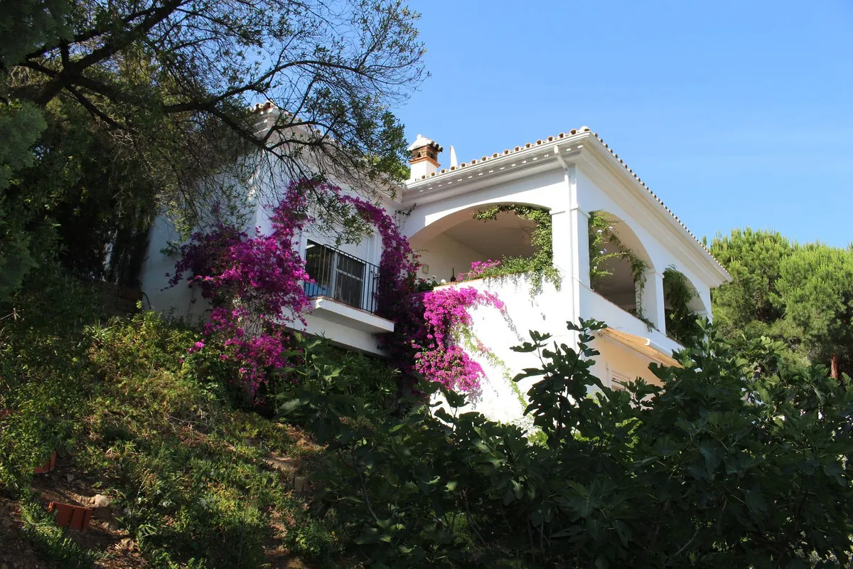 7047eff2-172b-4e33-aa0e-3fa7b3f23857