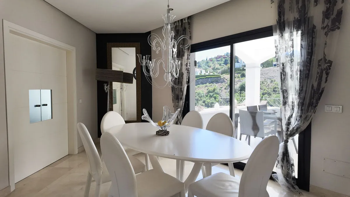 3ced10a3-7764-4cb7-ad8c-986d363eae0e