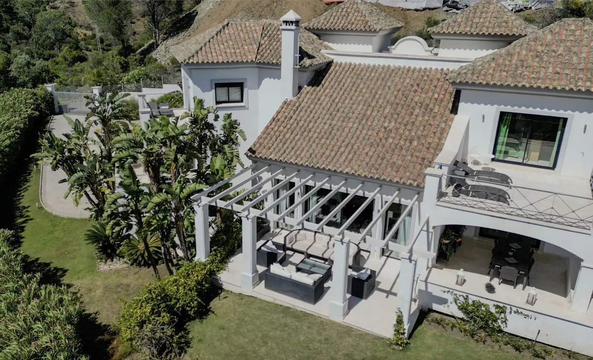 7340177b-c699-4717-afee-863b59468282