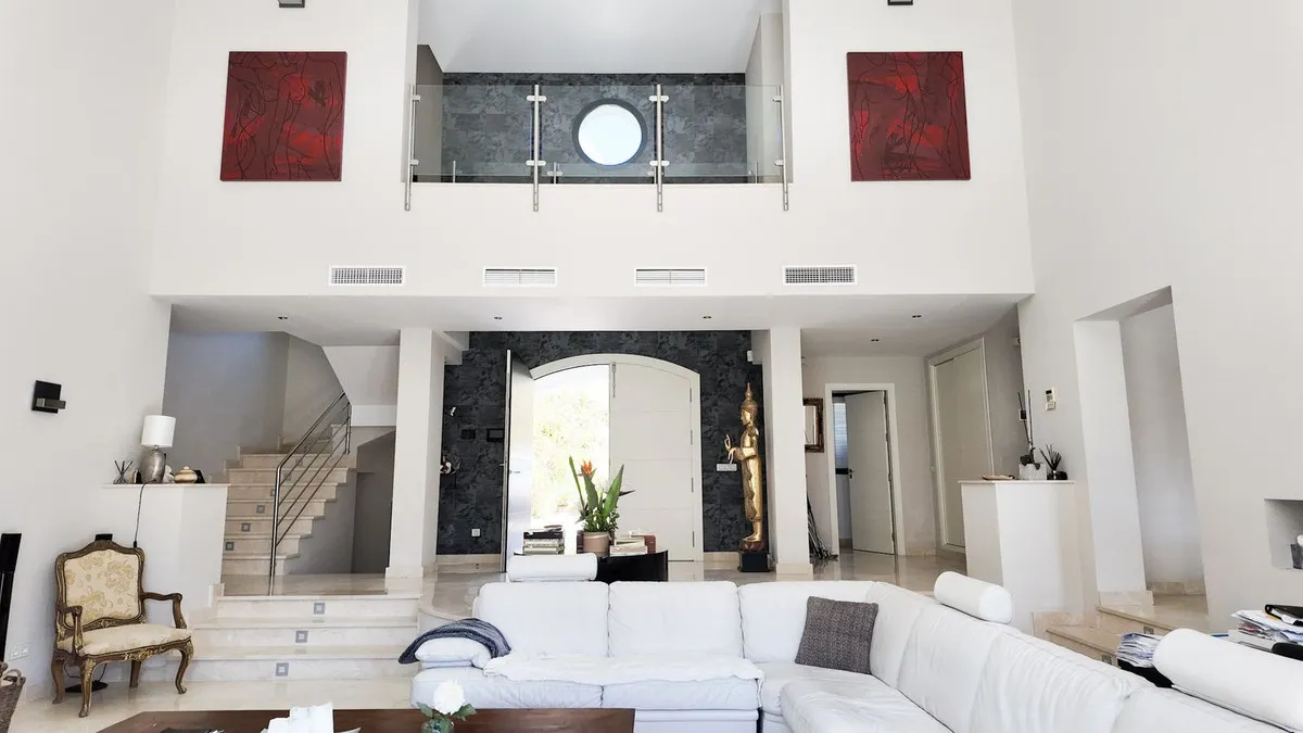 7e89bbf8-9188-42a0-bd57-7c2cce687ae8