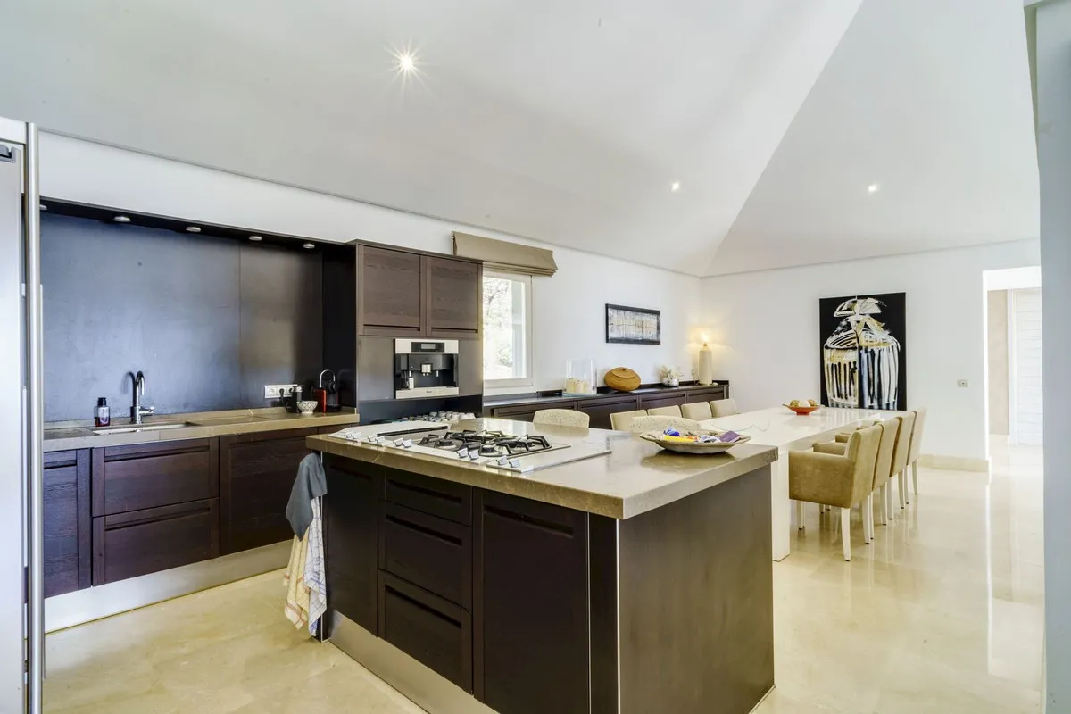 12a54a22-3d2a-4120-9ae7-d3a73a7f041d