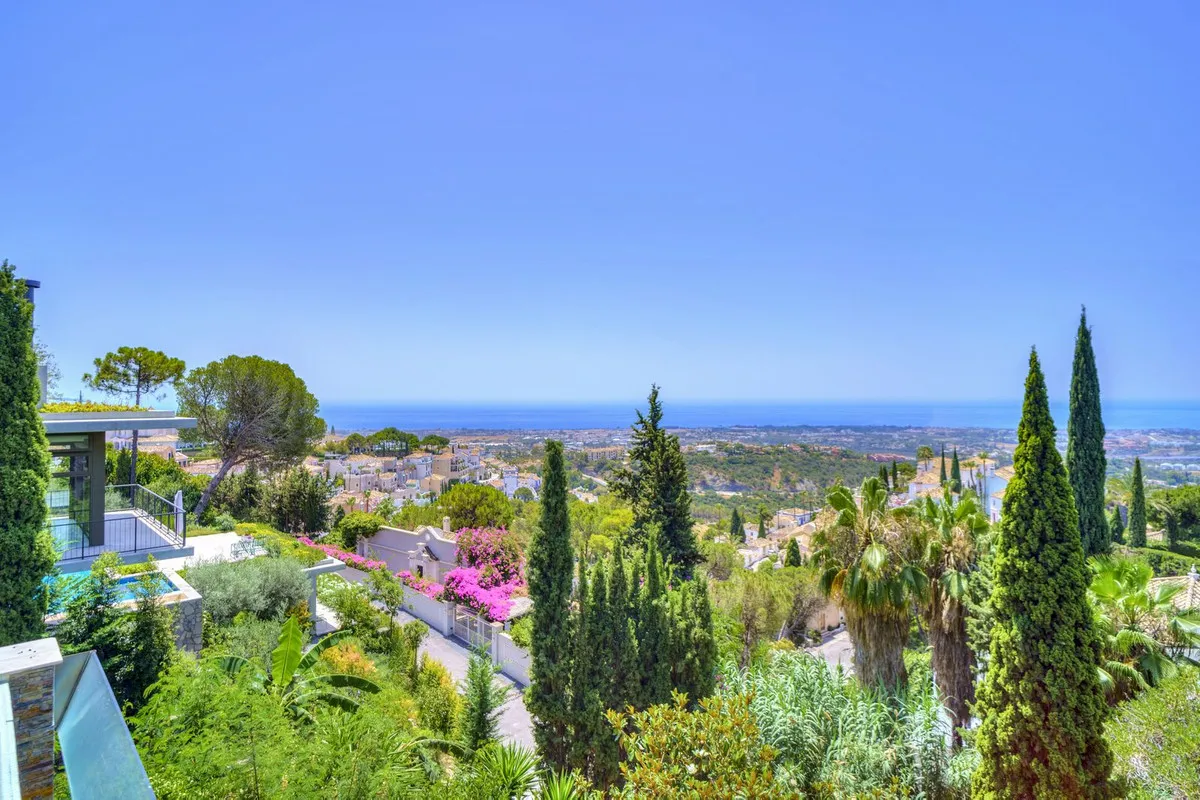 4f44e969-469c-4789-8b85-50b8a6f605bd