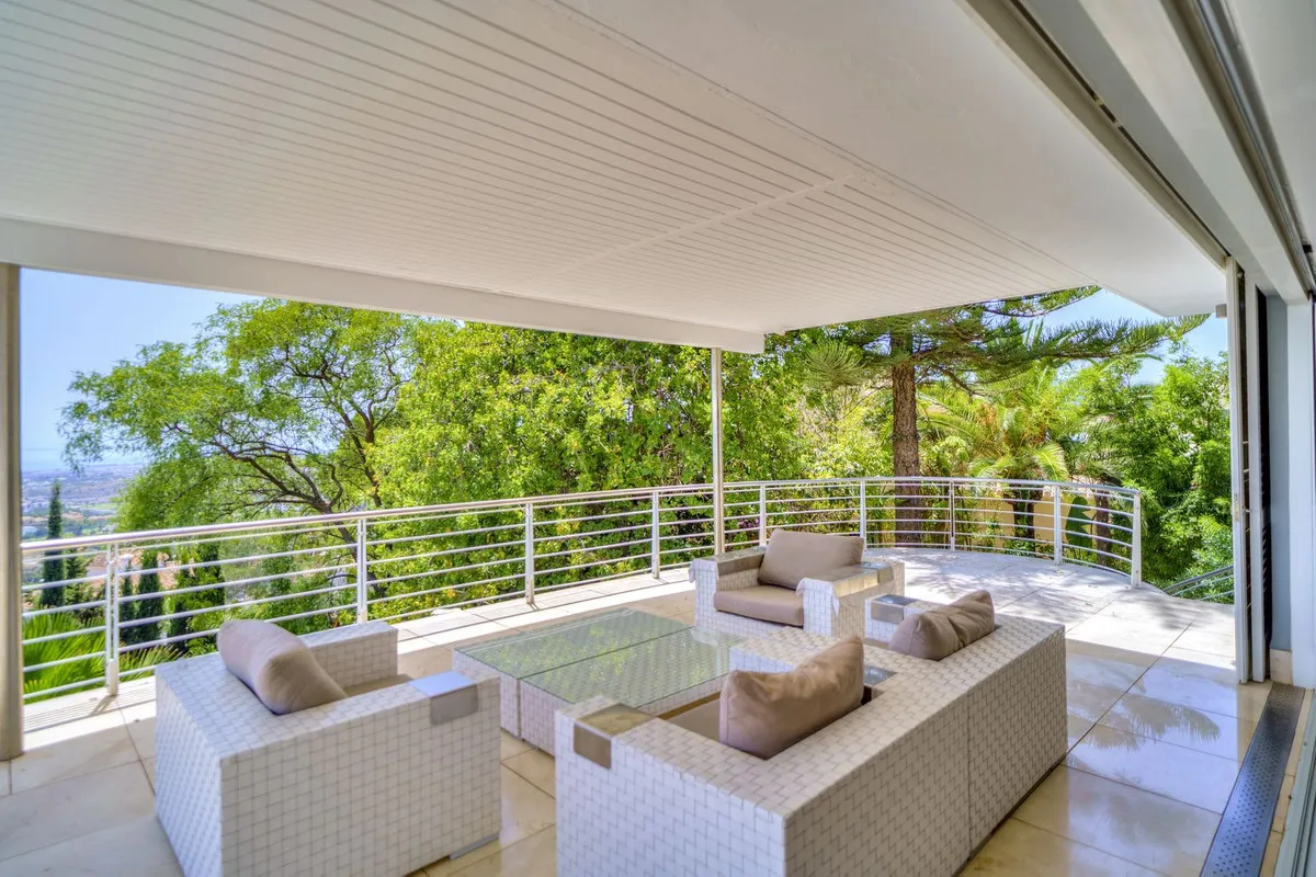 6fab133b-0ad0-444e-b895-039bfc78b90b