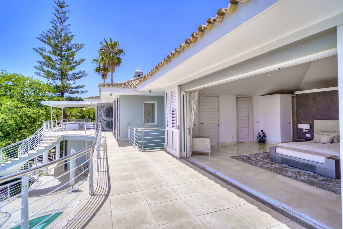 89a7cd81-0c01-4ec7-866e-ef031dc800d3