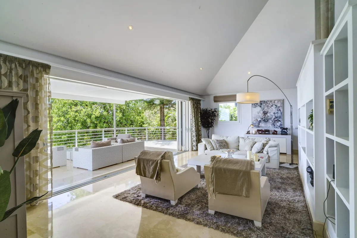 baf30144-1ec5-4449-a33e-25539c96b53b