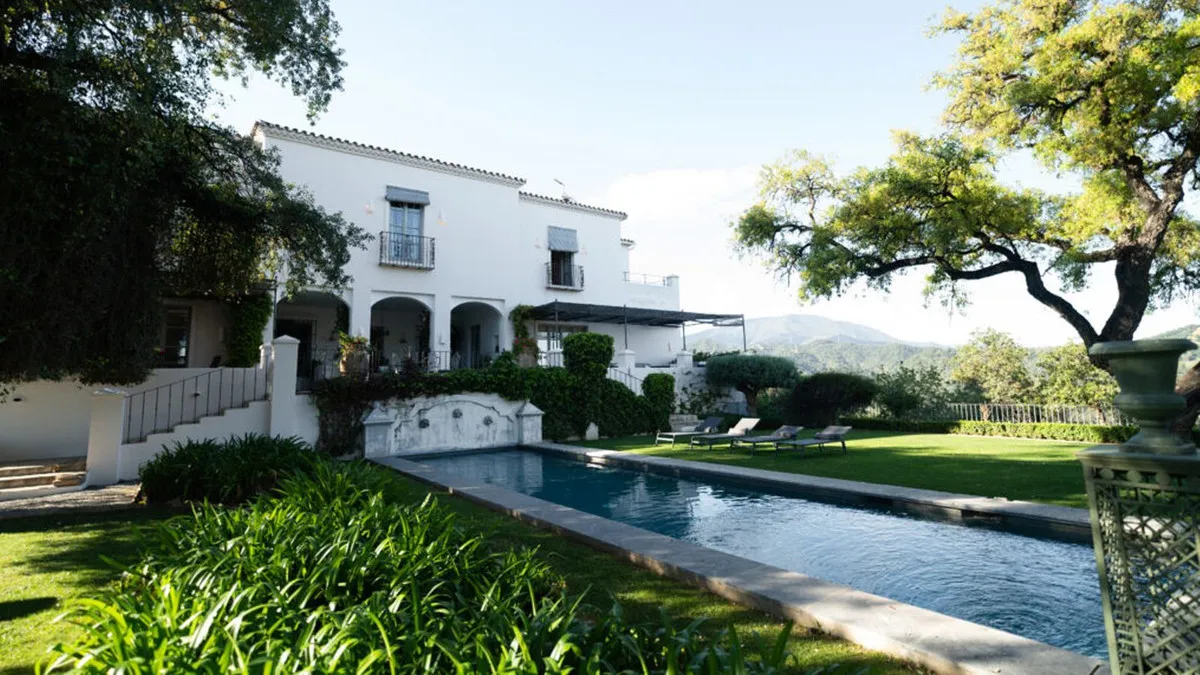 88a40d7e-7296-46c7-b0f7-2f8b4ecaa6c0