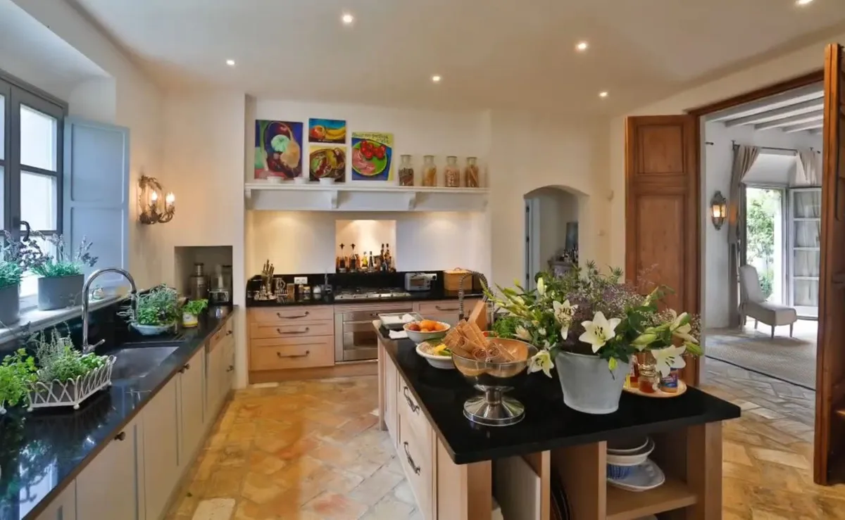 faa90cc5-3b27-4939-9cff-cff27f4a88ac