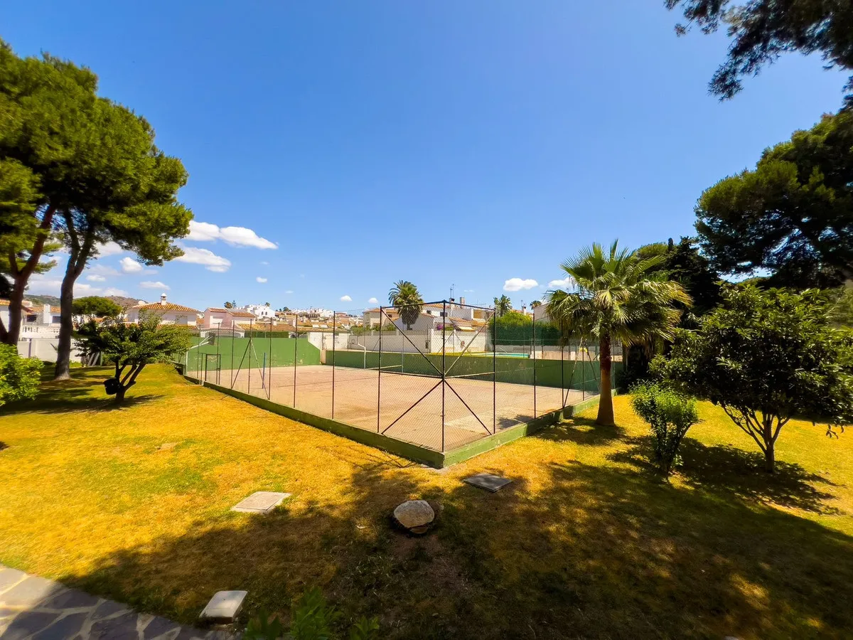 0f901d3b-5c16-4b02-a3c6-a92300c16684