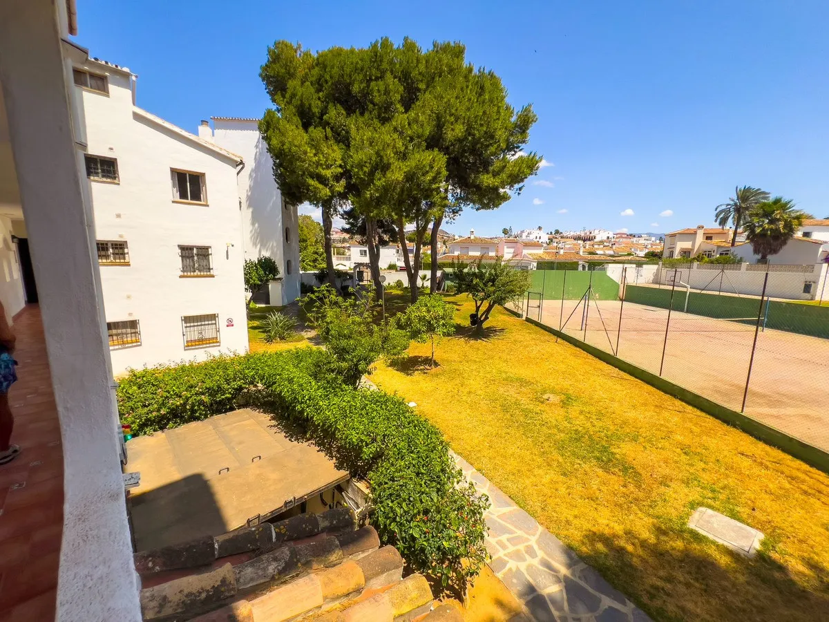 40dacc31-81cd-4415-9ad6-3ff76aa1cac2