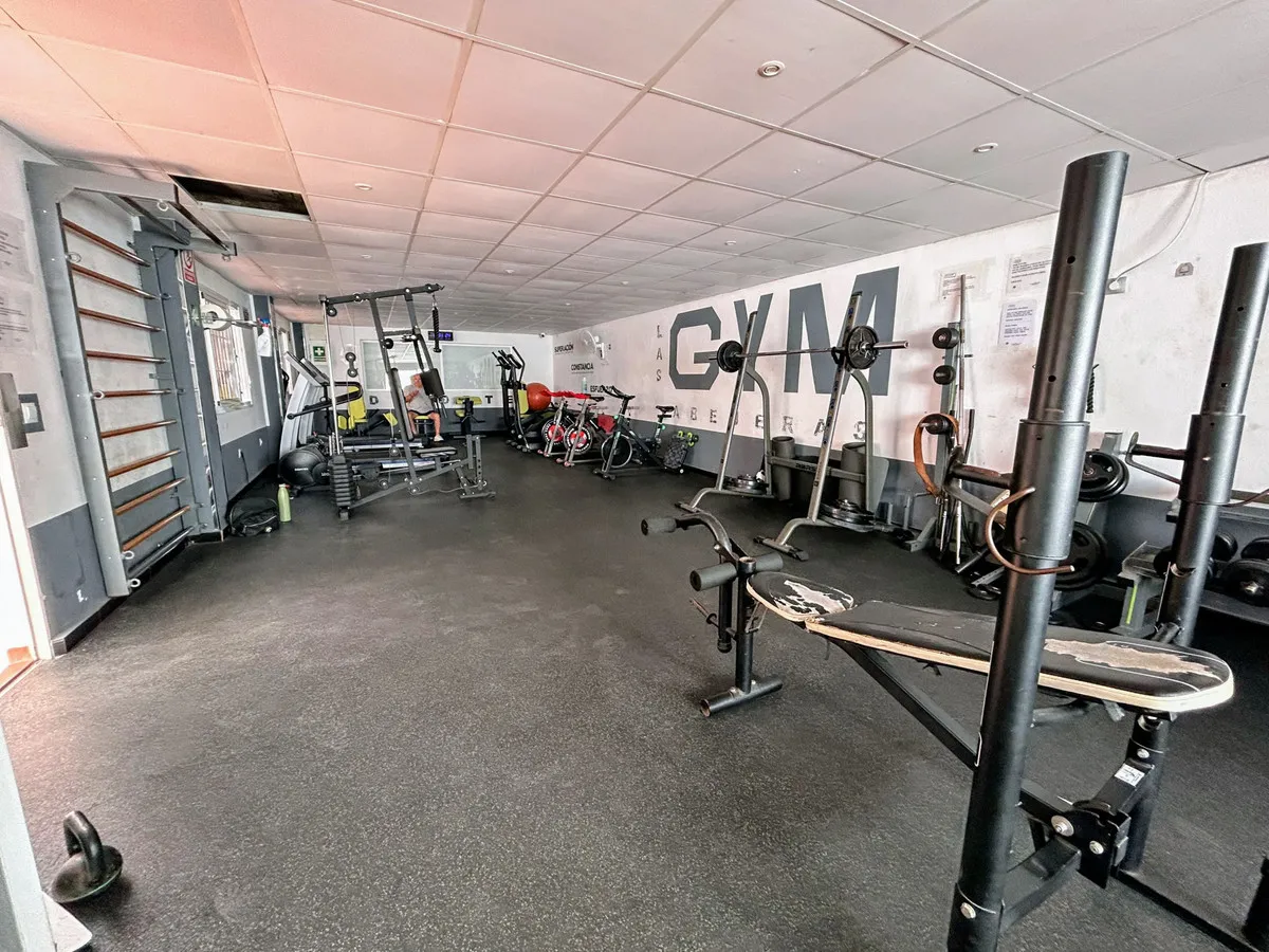 17d9f384-b46e-4af6-8854-e2b8cf4e0bff