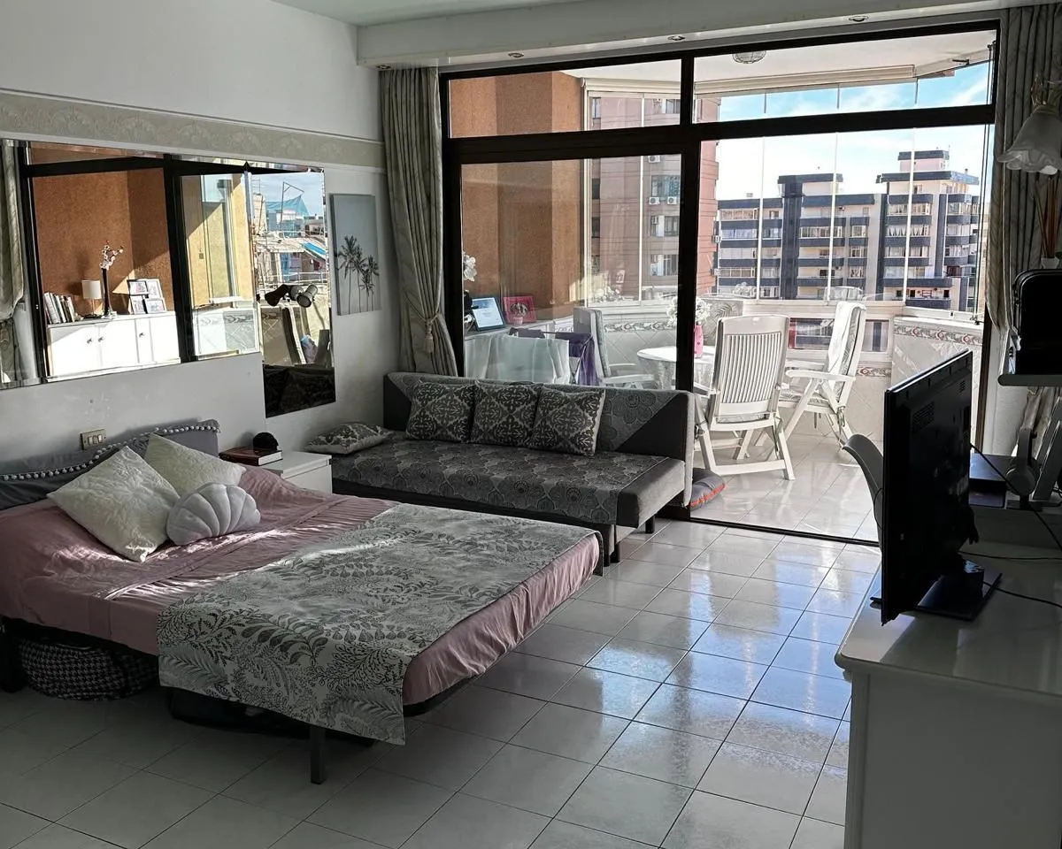 70ec8d84-2233-4dbb-b2b0-cc69c8c5a545