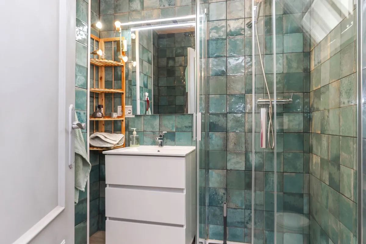 1599996e-d0cd-4e44-b3d1-4e13ab3498da