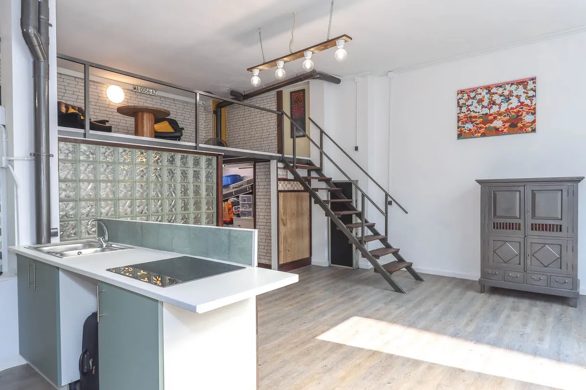 16fbf427-96aa-4119-840c-5d3f260d151d