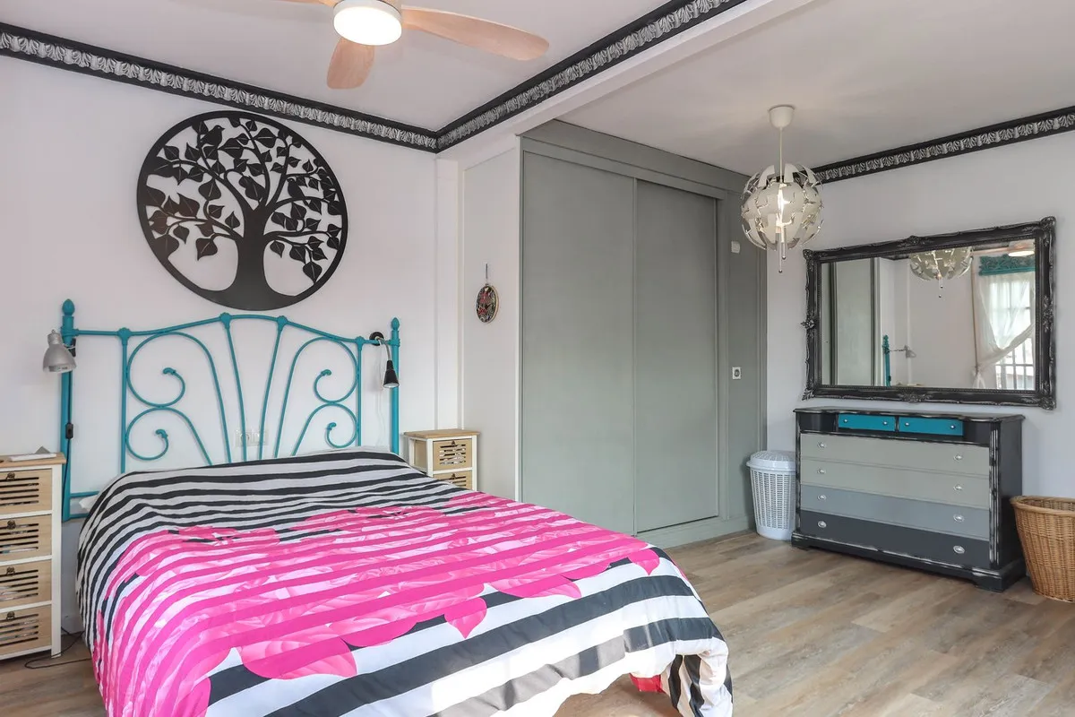 759acddc-2934-41af-ad59-80b1fbfd4bbb