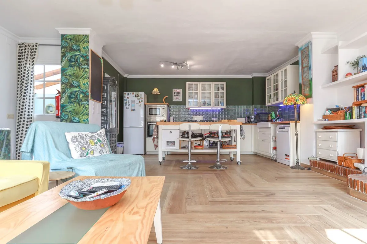 a18665ea-bd2d-4e24-bf06-b38c5eb5fdec