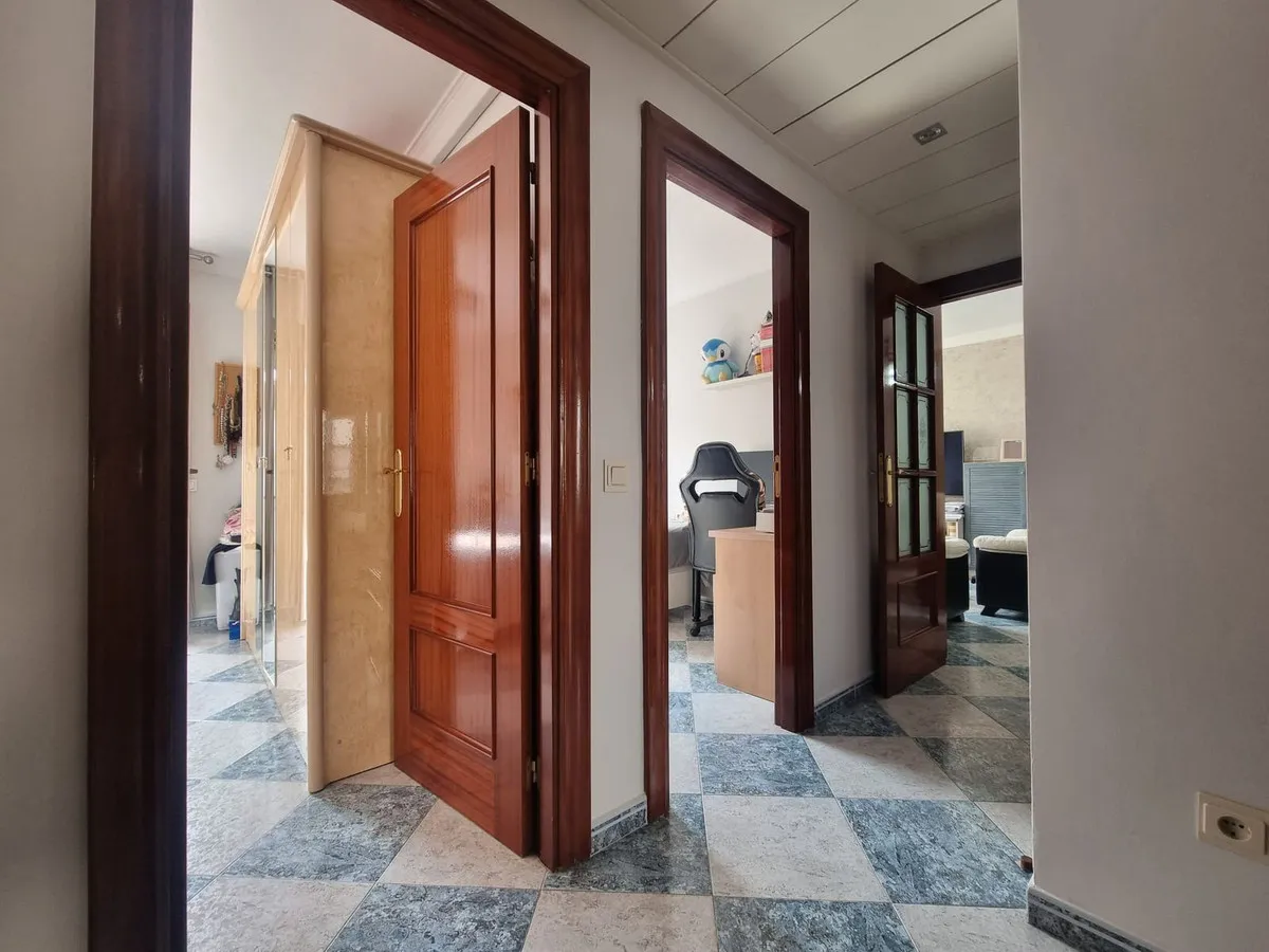 1db4faef-7916-41bb-96d3-a2e166468992