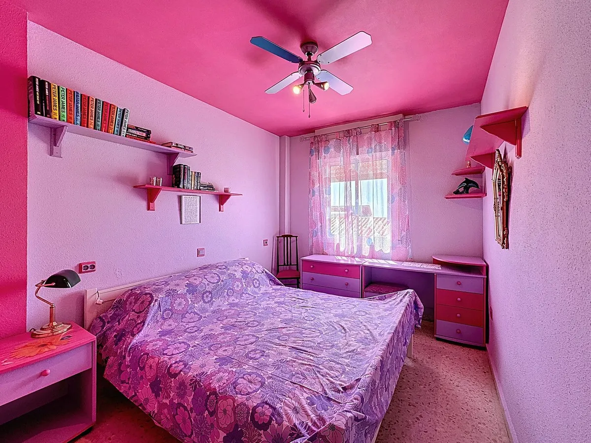 304e521d-9951-4039-a3f4-71ae044af95f