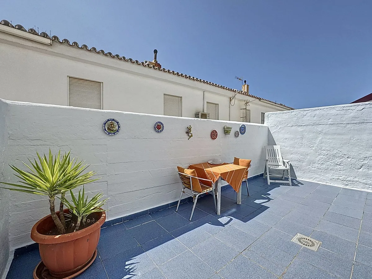 927aa85e-380d-40a4-a626-8fb9eb299e73