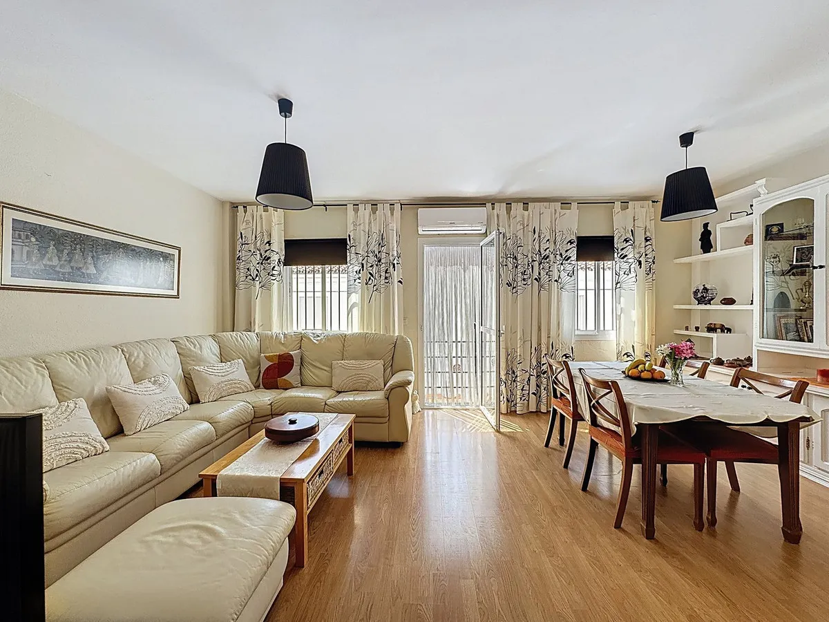 aa5f5f7d-d59d-46ef-a467-080d0225c99d