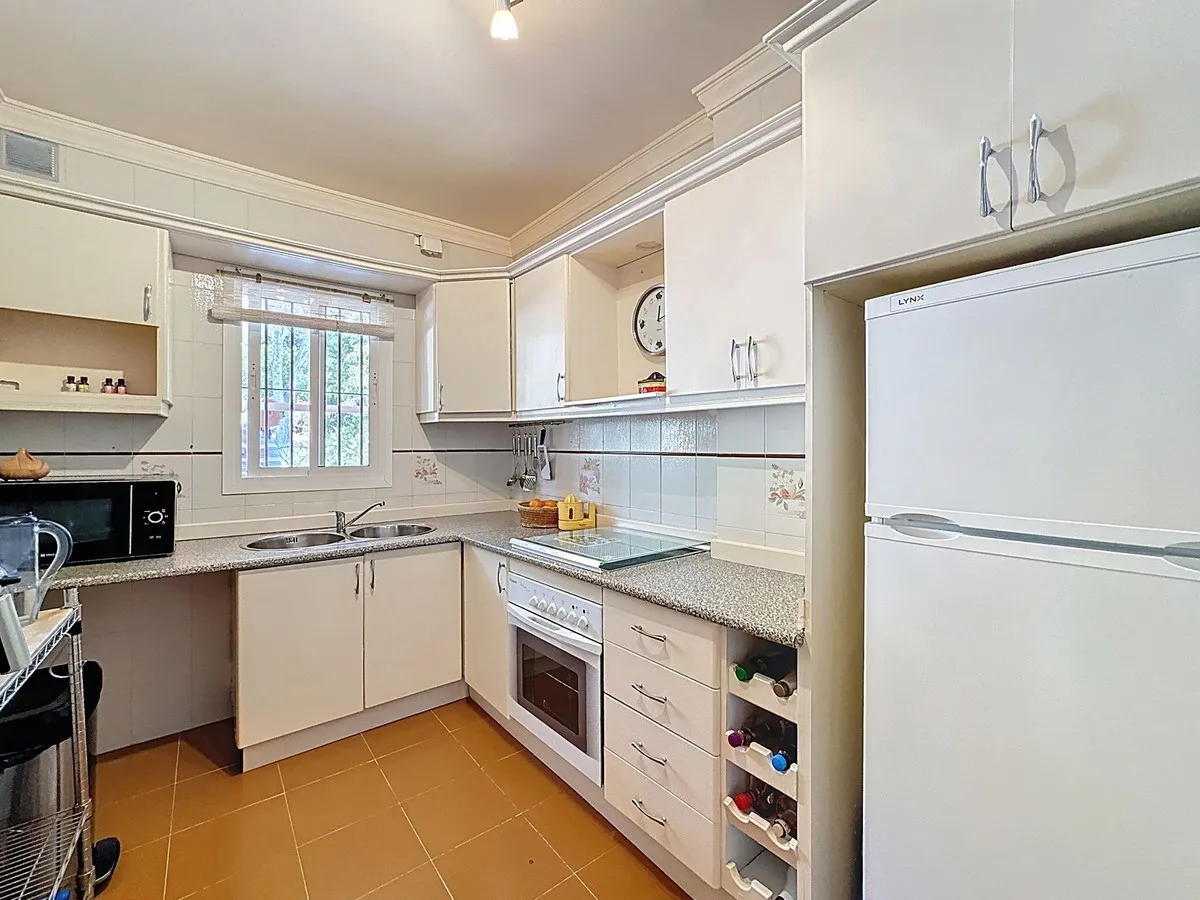 ac651c95-3069-41f6-9e05-cb176f17f77e