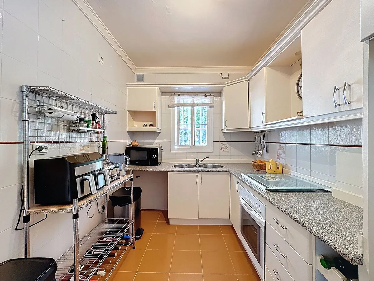 b7769aba-cb84-42f2-ab0f-6212482c71cb